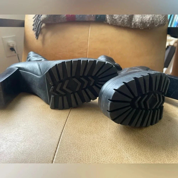 ZARA Black Leather Zip Lug Sock Boot 9 40 - Picture 3 of 6